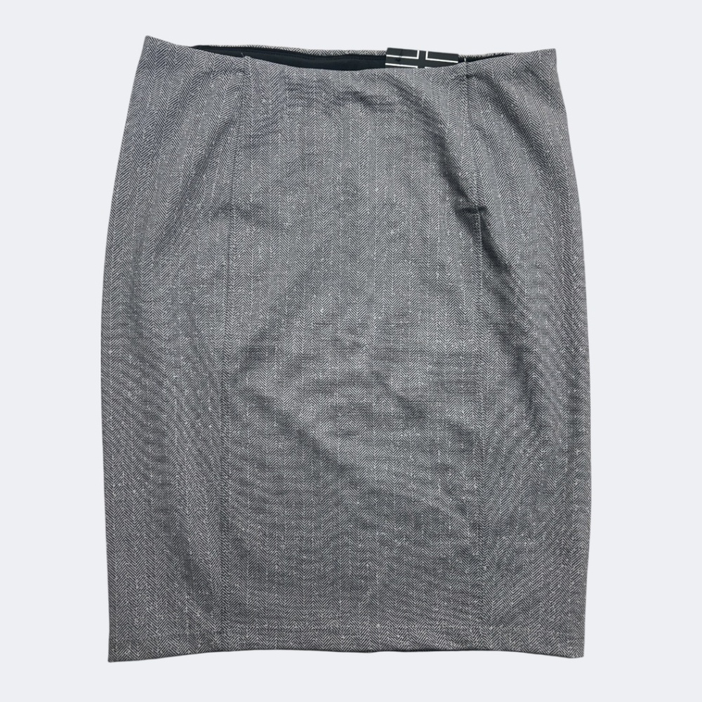 Liverpool Skirt Womens Petite 4 Gray Black Herringbone‎ Pencil Stretch XP6023Z47